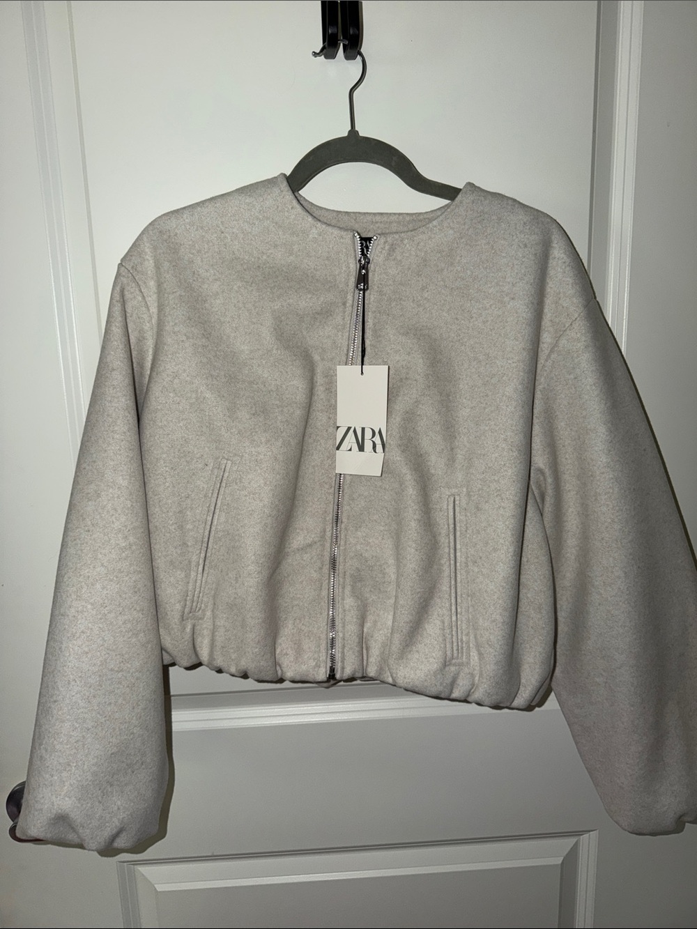 Zara Light Gray Cropped Zip-Front Jacket